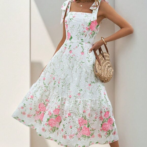 White Boho Women's Floral Print Ruffle Square Neck Spaghetti Straps Maxi Dress - Picture 6 of 6